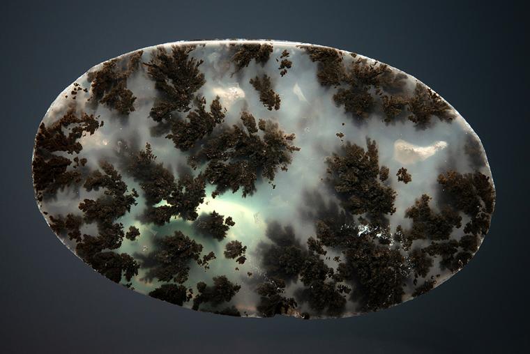 QUARTZ var. Plume Agate