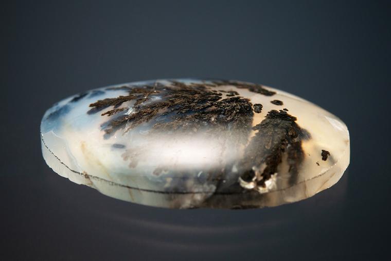 QUARTZ var. Plume Agate
