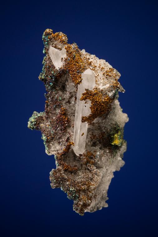 QUARTZ with TETRAHEDRITE, CHALCOPYRITE, CALCITE and DOLOMITE