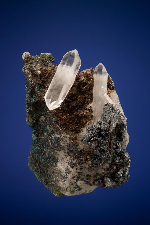 QUARTZ with TETRAHEDRITE, CHALCOPYRITE, CALCITE and DOLOMITE