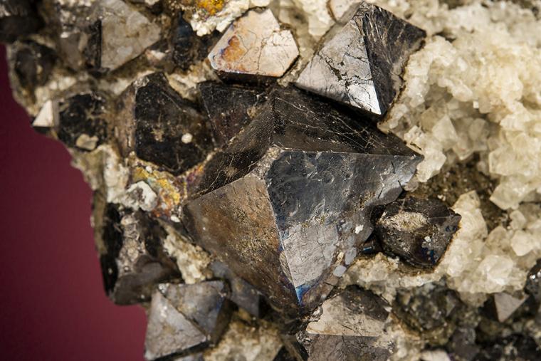 MAGNETITE with CALCITE and PYRITE