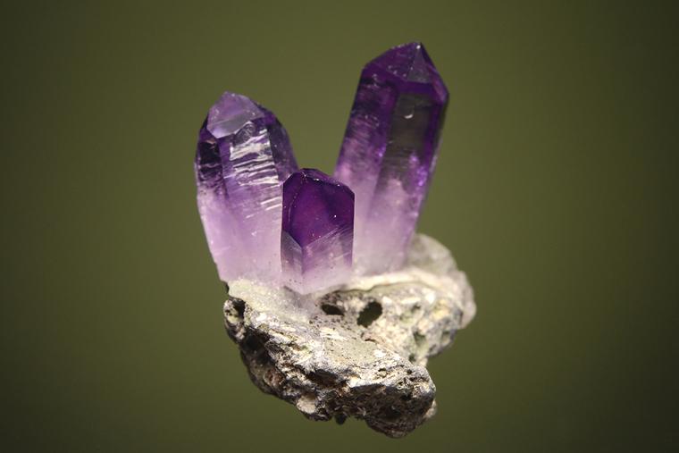 QUARTZ var. Amethyst