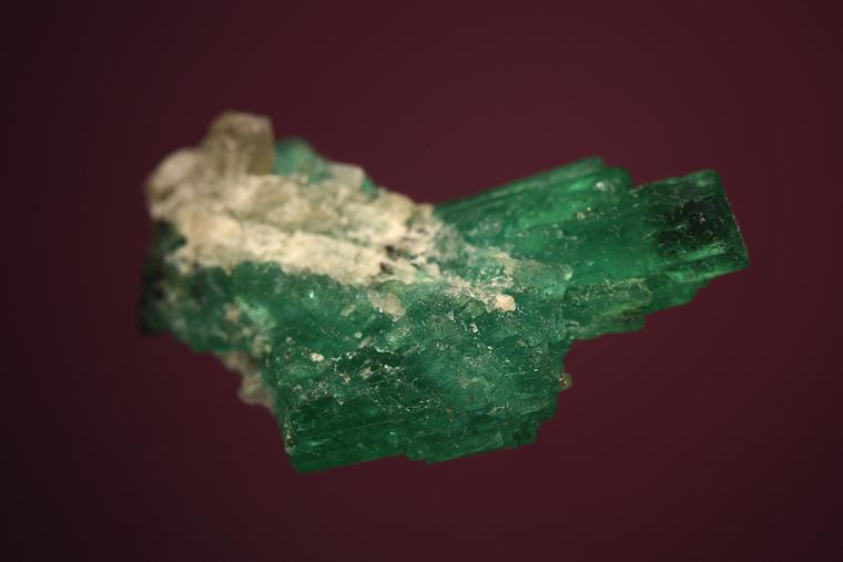 BERYL var. Emerald
