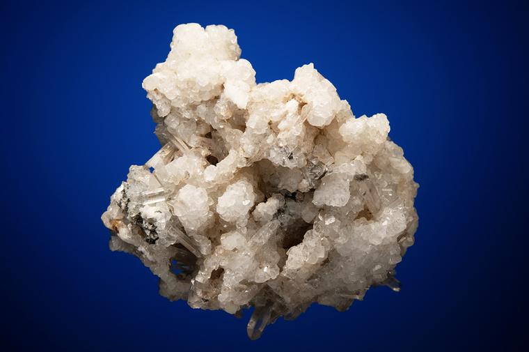 PHENAKITE after BERYL (?) with QUARTZ
