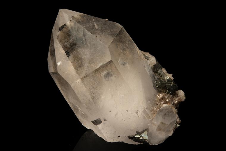QUARTZ with ARSENOPYRITE and DOLOMITE