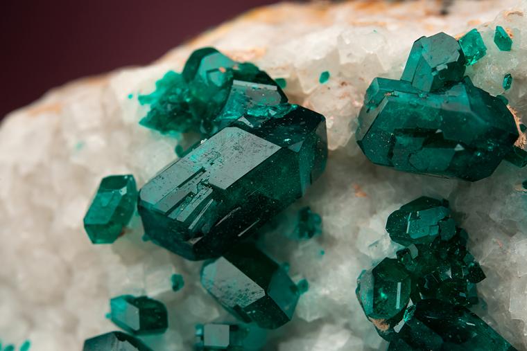 DIOPTASE on CALCITE