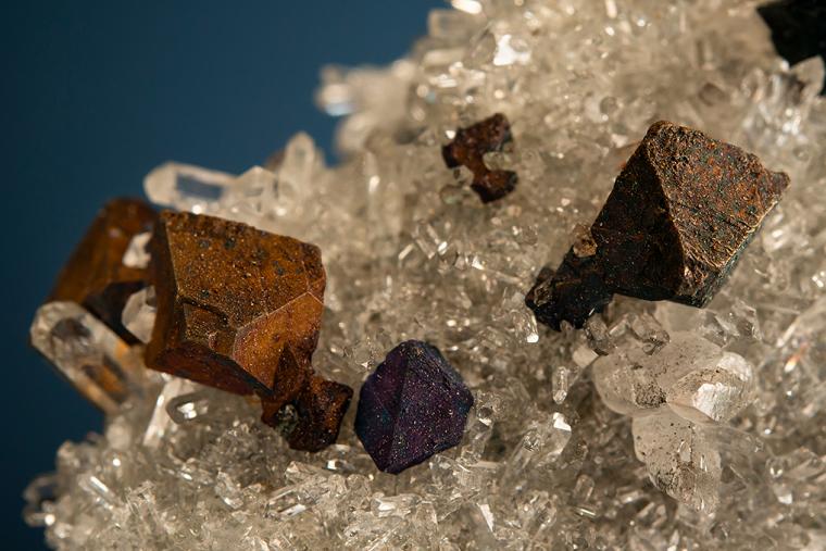 BORNITE on QUARTZ
