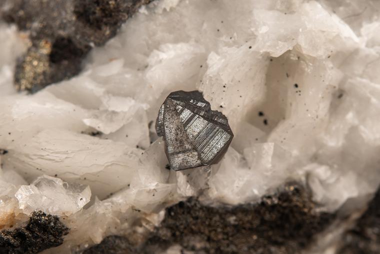 CHALCOCITE on CALCITE