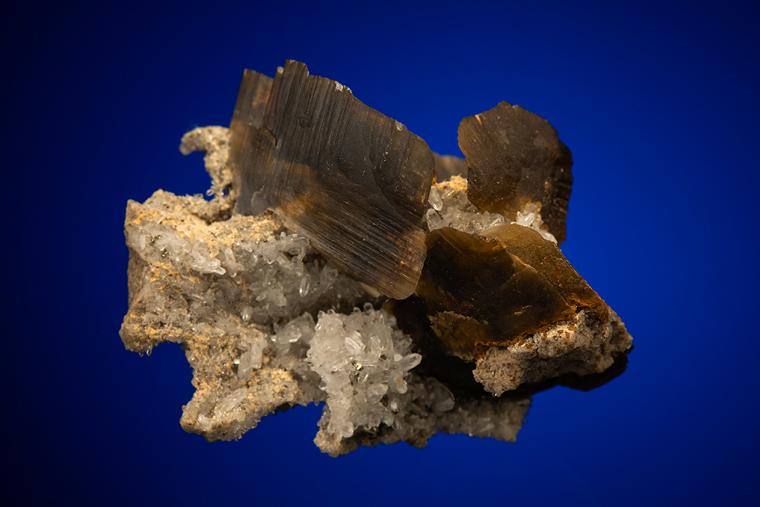 SIDERITE on QUARTZ