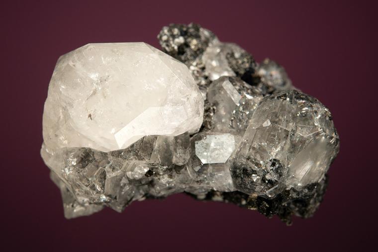 FLUORAPATITE with STANNITE