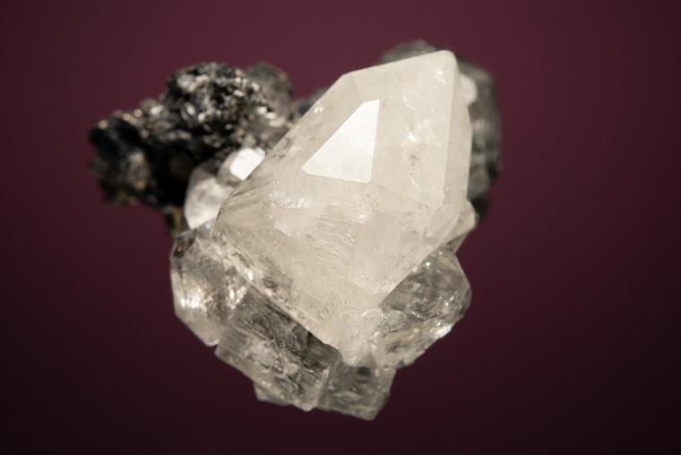 FLUORAPATITE with STANNITE