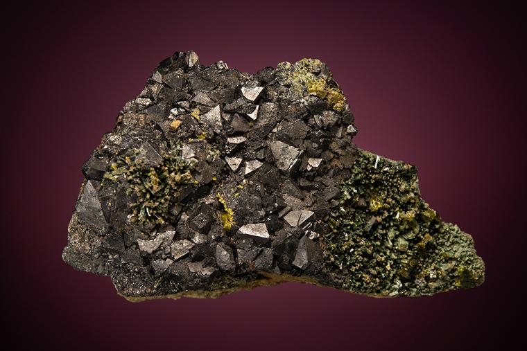 MAGNETITE with DIOPSIDE