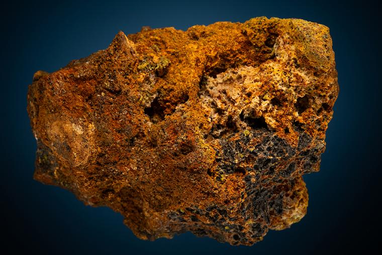 CHLORARGYRITE on PYROMORPHITE / MIMETITE and GALENA