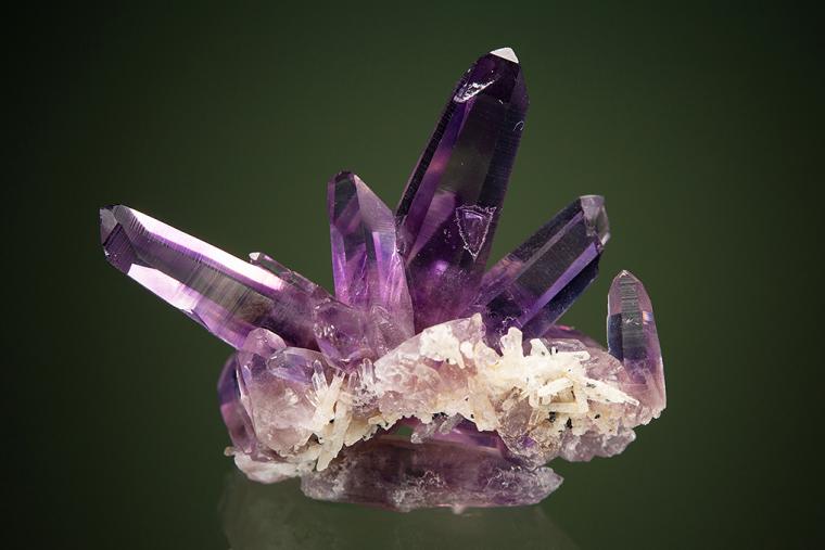 QUARTZ var. Amethyst