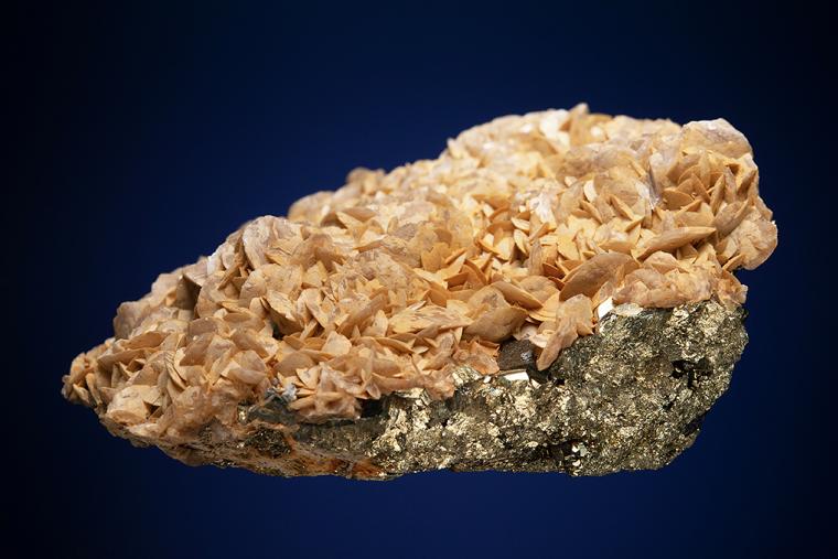 SIDERITE on PYRITE