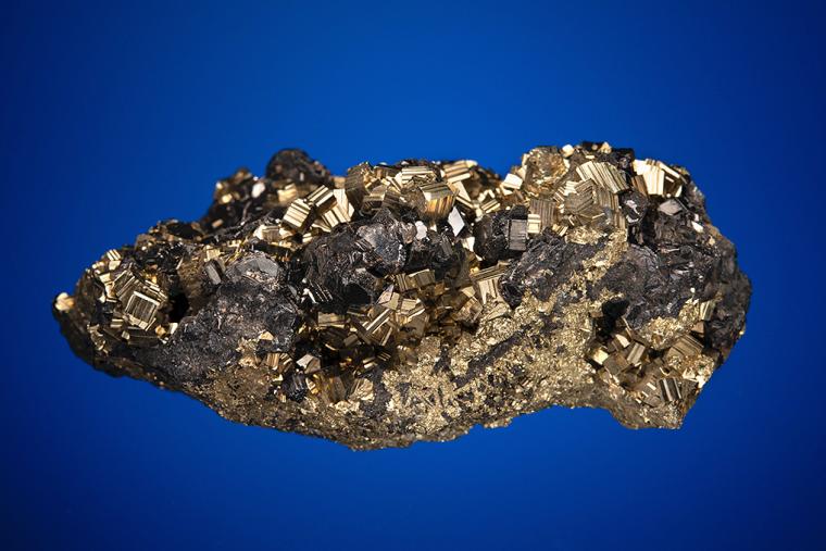 SPHALERITE on PYRITE