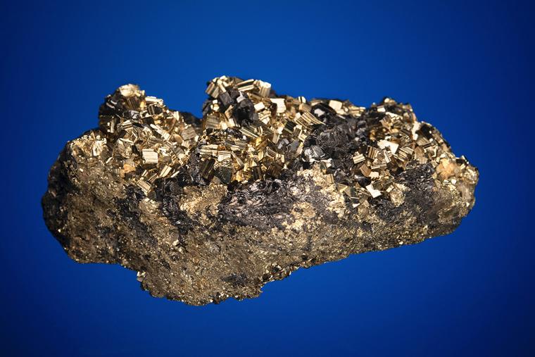 SPHALERITE on PYRITE