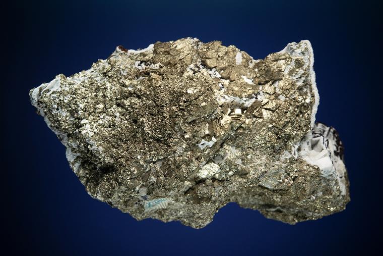 HÜBNERITE with QUARTZ on PYRITE