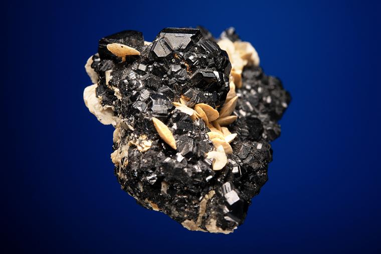 SIDERITE ON SPHALERITE