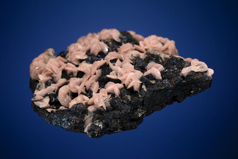 RHODOCHROSITE on SPHALERITE