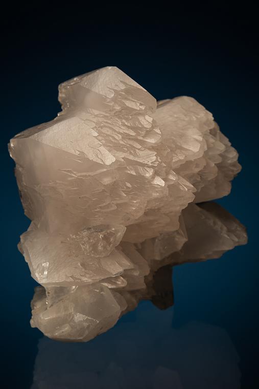 manganoan CALCITE with QUARTZ