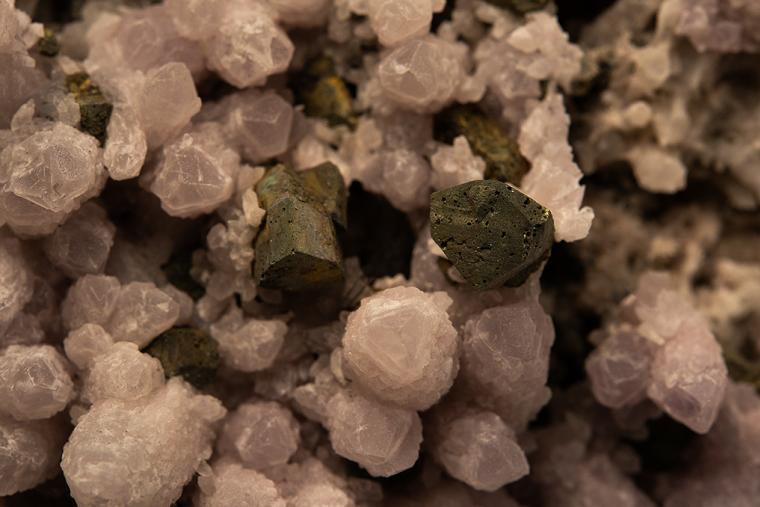 QUARTZ var. Amethyst with CHALCOPYRITE