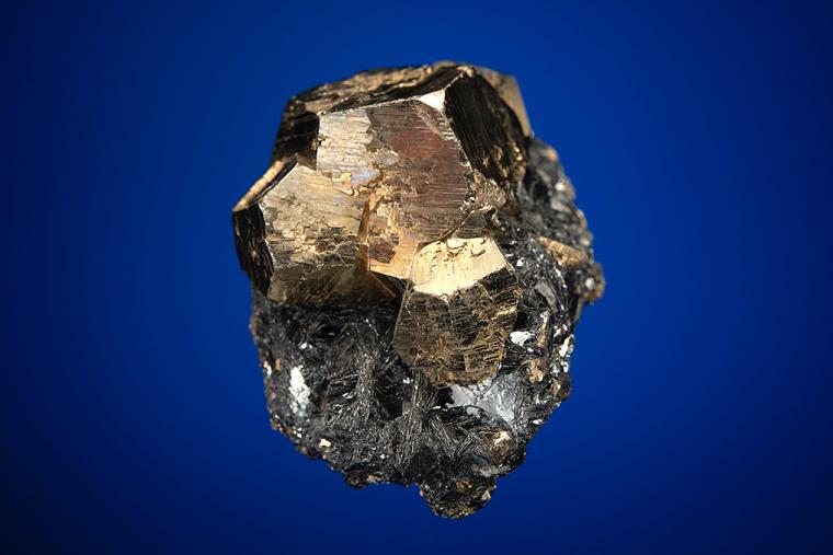 PYRITE on HEMATITE