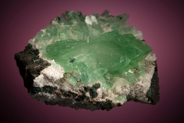 FLUORAPOPHYLLITE-(K) with STILBITE