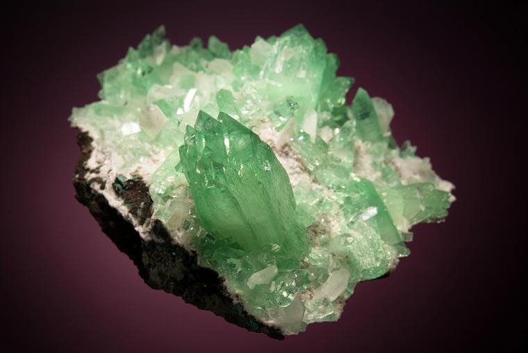 FLUORAPOPHYLLITE-(K) with STILBITE