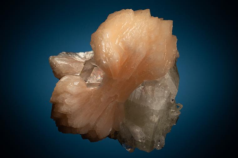 STILBITE with FLUORAPOPHYLLITE-(K)