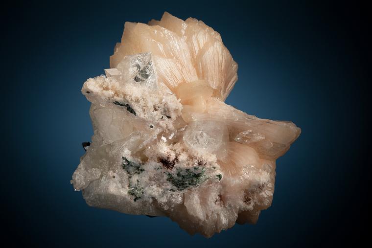 STILBITE with FLUORAPOPHYLLITE-(K)