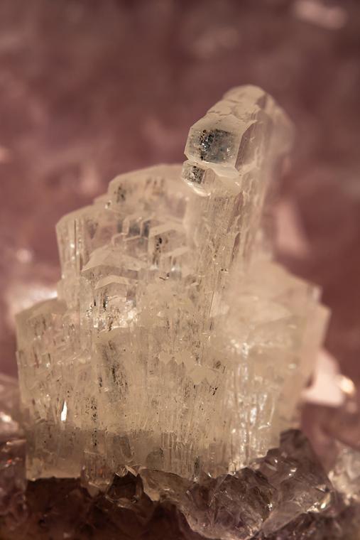YUGAWARALITE on QUARTZ var. Amethyst