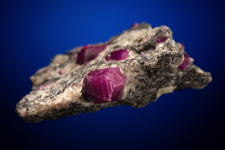 CORUNDUM var. RUBY