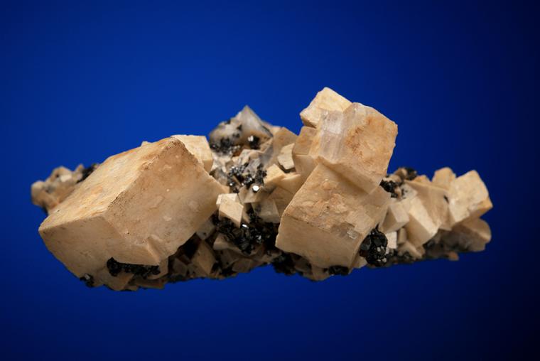 ANKERITE on DOLOMITE with SPHALERITE