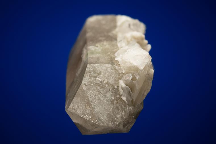 TITANITE and ALLANITE-(Ce) with CALCITE on QUARTZ