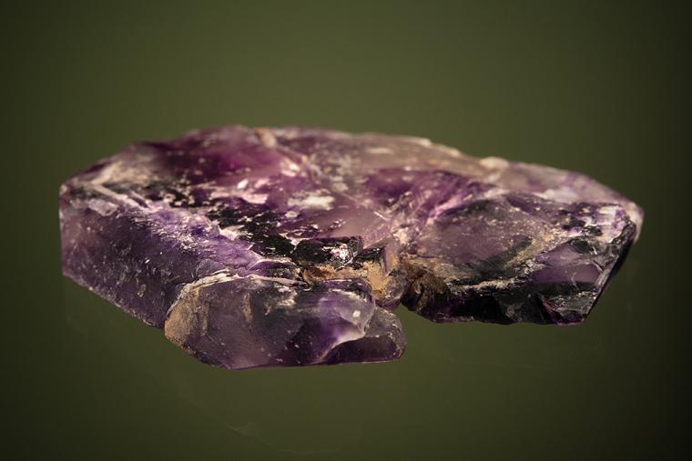 FLUORITE (SPINEL law twin)