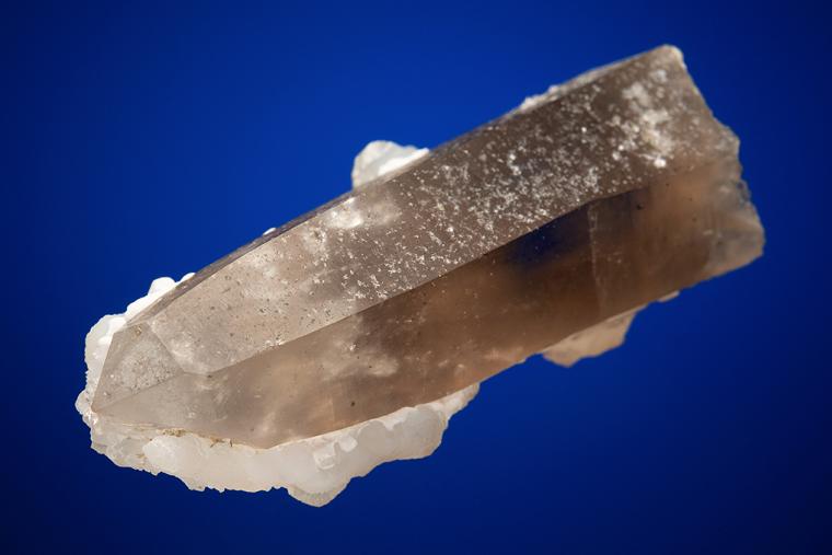 QUARTZ var. Smoky with Chalcedony