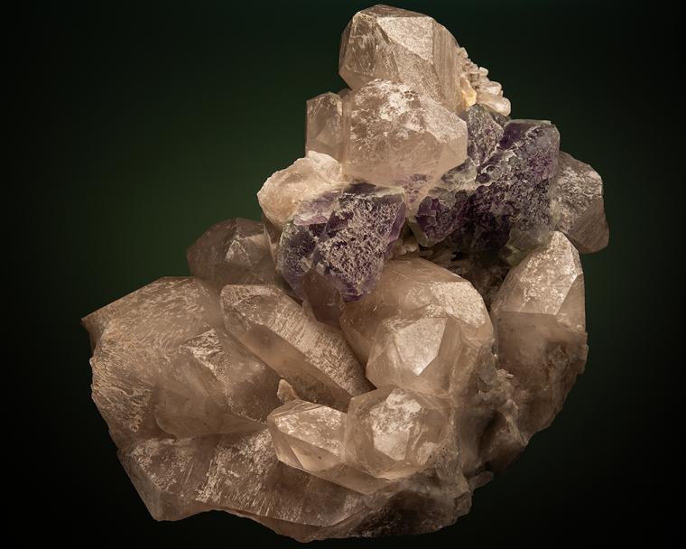 FLUORITE on QUARTZ