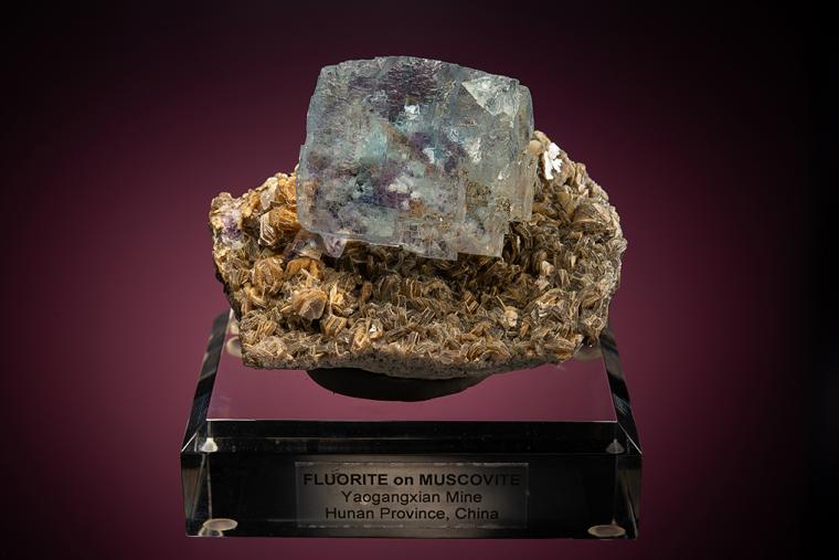 FLUORITE on MUSCOVITE