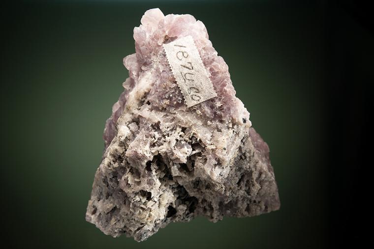 QUARTZ var. Amethyst