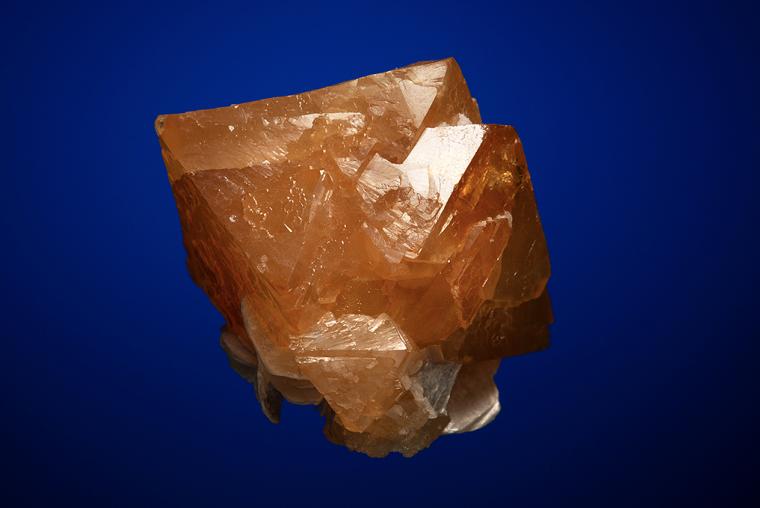 SCHEELITE with MUSCOVITE