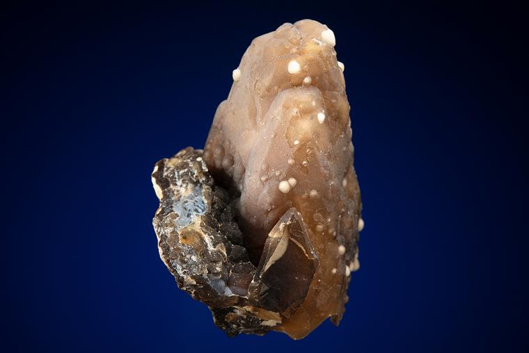 QUARTZ var. Chalcedony after CALCITE