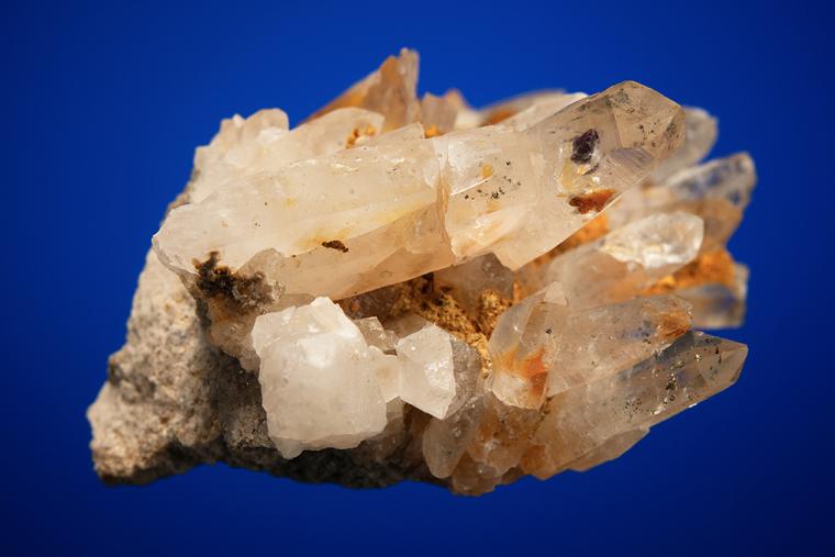 QUARTZ with CHALCOPYRITE inclusions