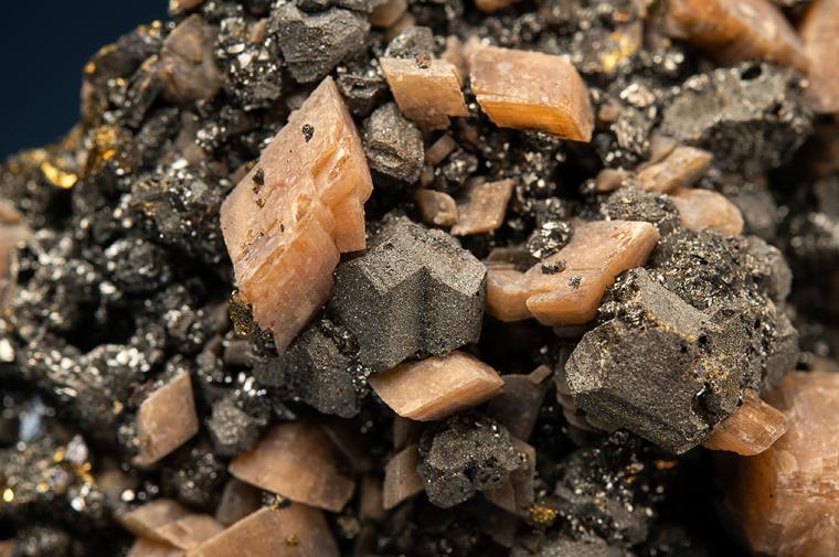 SPHALERITE with TENNANTITE and SIDERITE