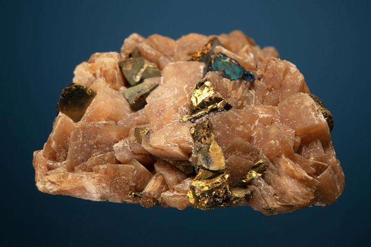 CHALCOPYRITE on SIDERITE