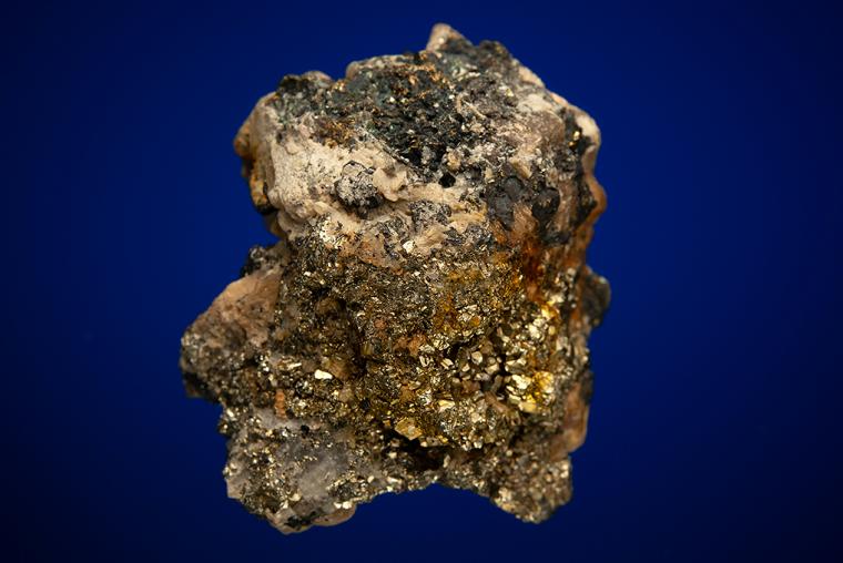 CHALCOPYRITE with TENNANTITE and SIDERITE