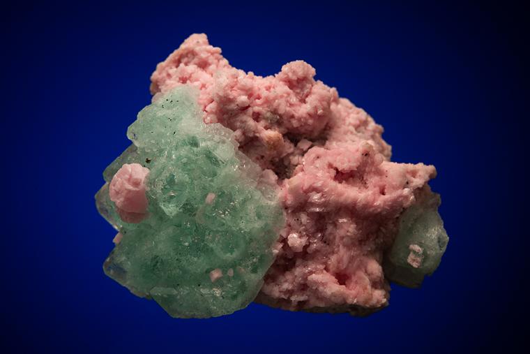 FLUORITE on RHODOCHROSITE