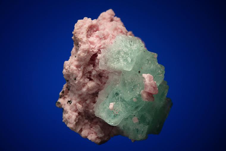 FLUORITE on RHODOCHROSITE