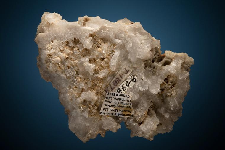 FLUORAPATITE on QUARTZ