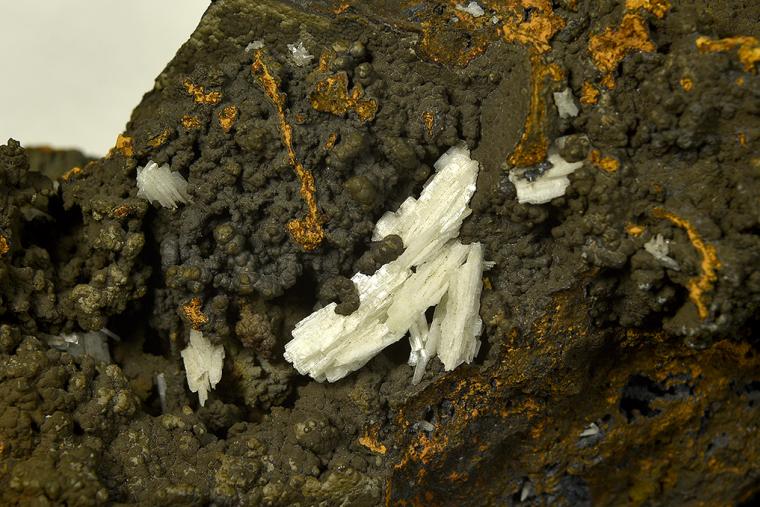 CERUSSITE